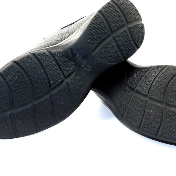 Clarks Collection \